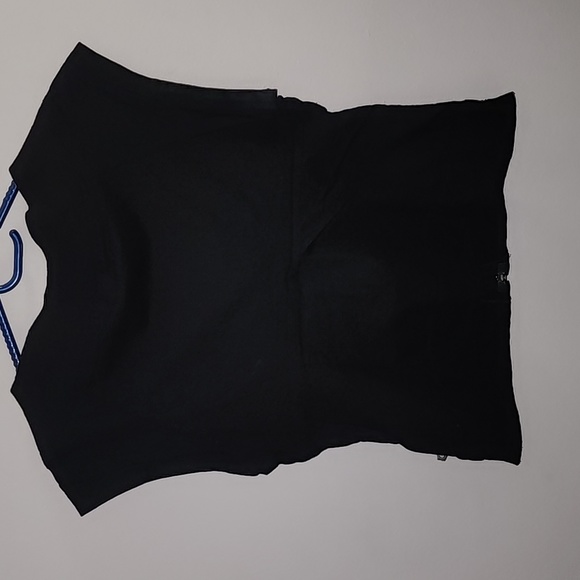 Akademiks shirt - Picture 2 of 2